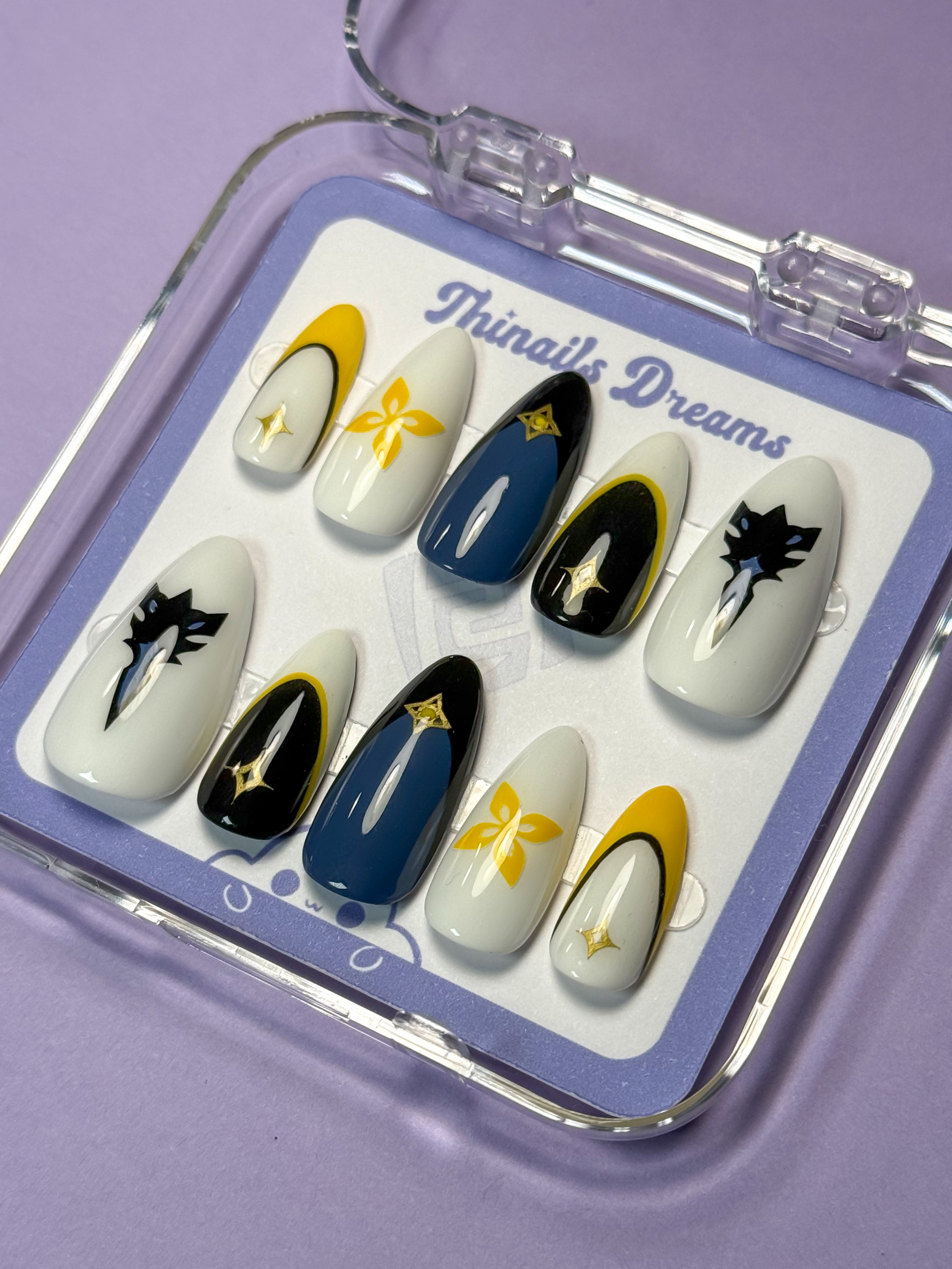 Albedo - Press-on Nails