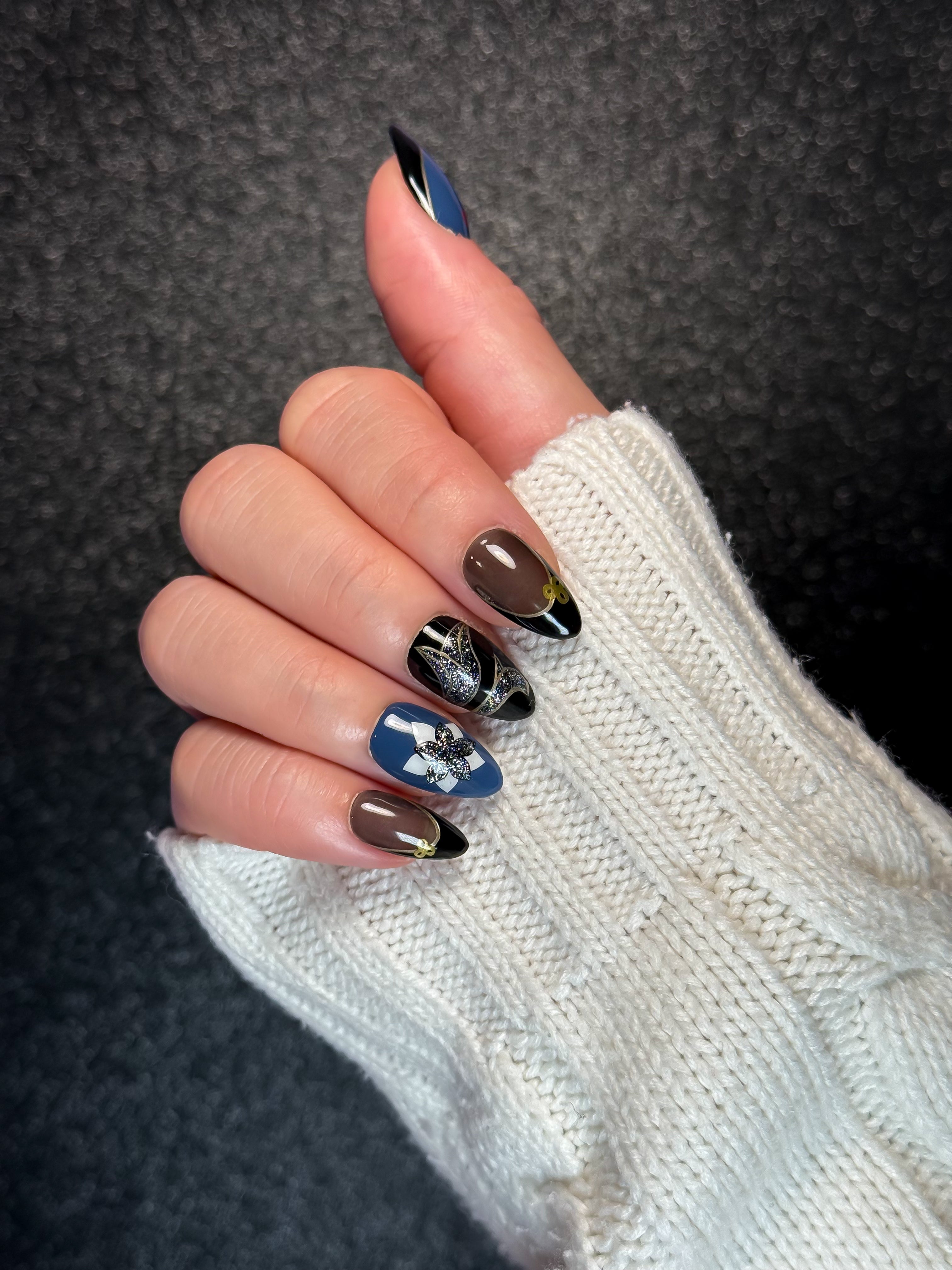 Shenhe - Edition Limitée - Press-on Nails Thinails Dreams